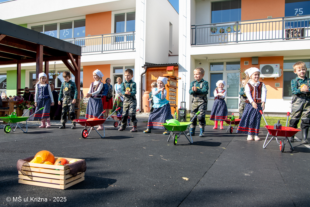 Číslo fotografie je DSC_0146