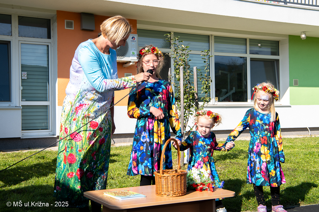 Číslo fotografie je DSC_0227