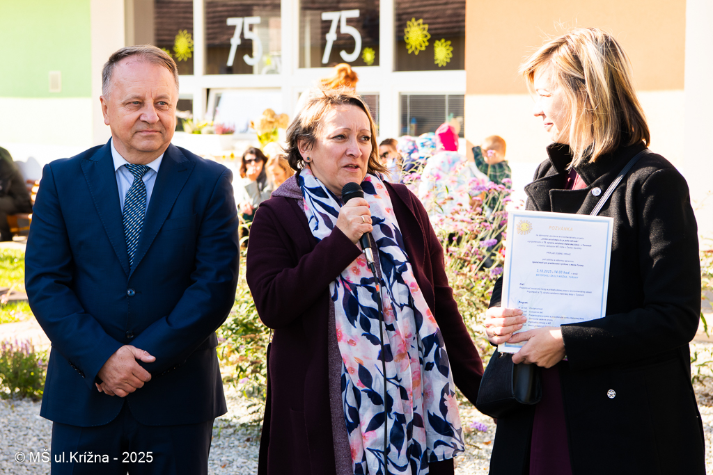 Číslo fotografie je DSC_0256