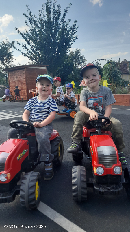 Číslo fotografie je 20250905_105726