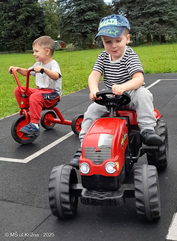 Číslo fotografie je 20250910_105957