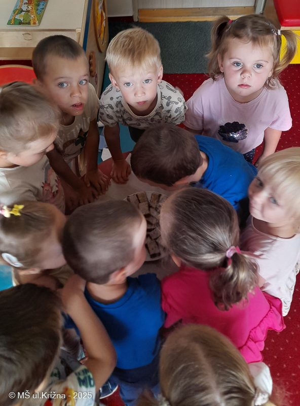 Číslo fotografie je 20250905_143208