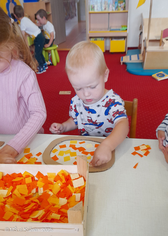 Číslo fotografie je 20250911_095707