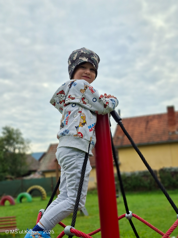 Číslo fotografie je 20250912_103433