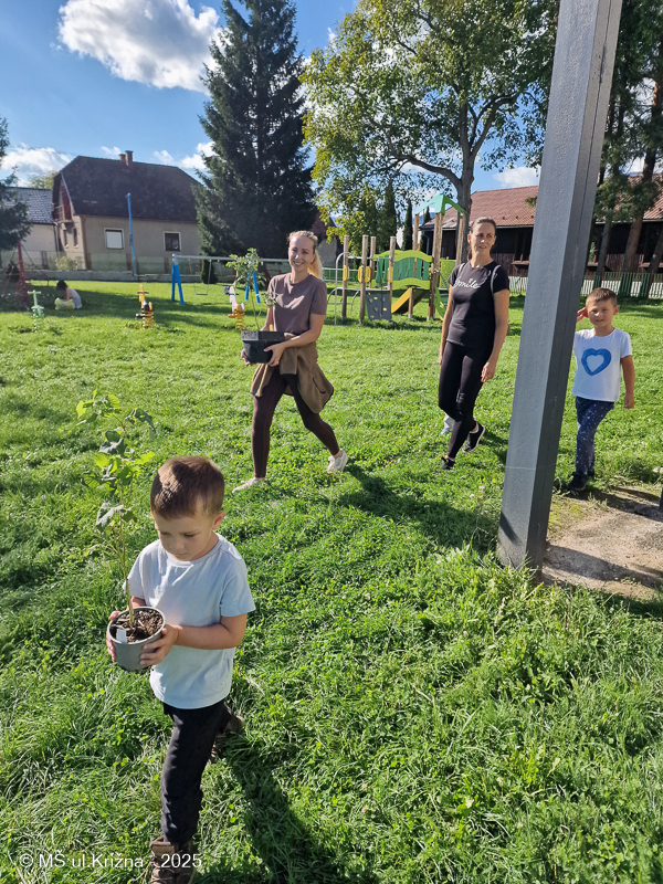 Číslo fotografie je 20250919_152203_0_