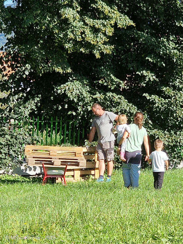 Číslo fotografie je 20250919_153033