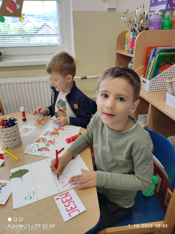 Číslo fotografie je IMG_20251001_084351